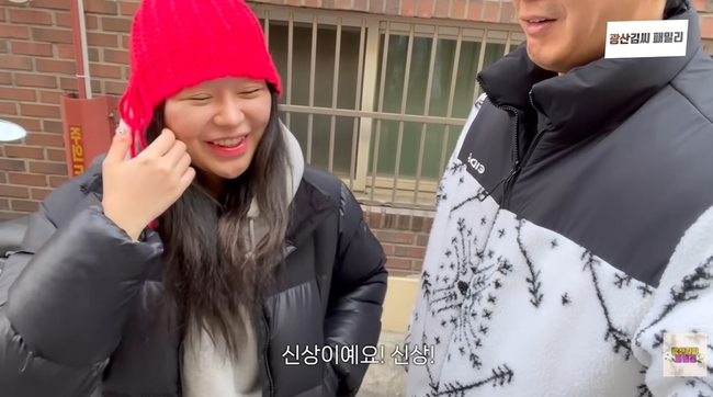 ����达�йи� ä�� ĸó