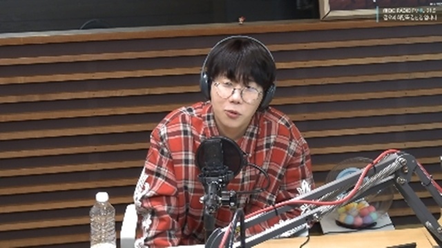 MBC FM4U ¡®Á¤¿ÀÀÇ Èñ¸Á°î ±è½Å¿µÀÔ´Ï´Ù¡¯ ĸó