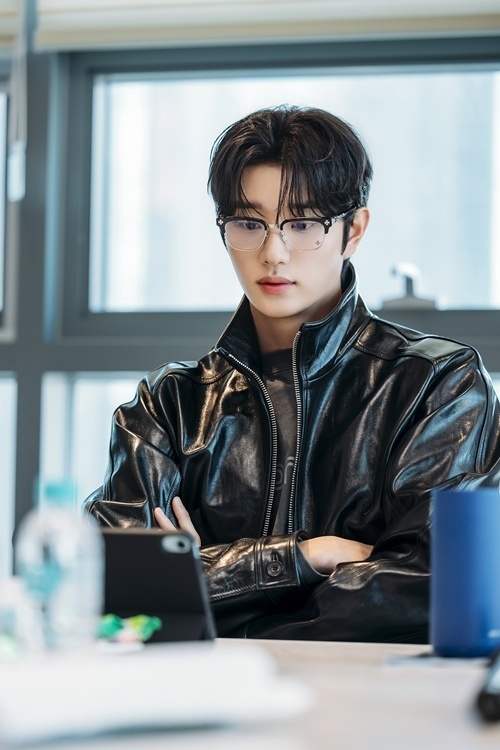 ��ȭ ������ ù ��° �����ġ� ����