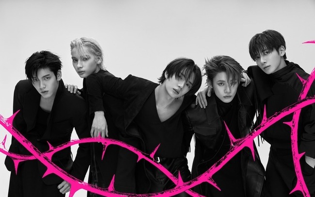하이브의 봄은 쉴 틈이 없다... '멀티 레이블'이 쏘아 올린 무한 컴백... - 뉴스 썸네일 이미지