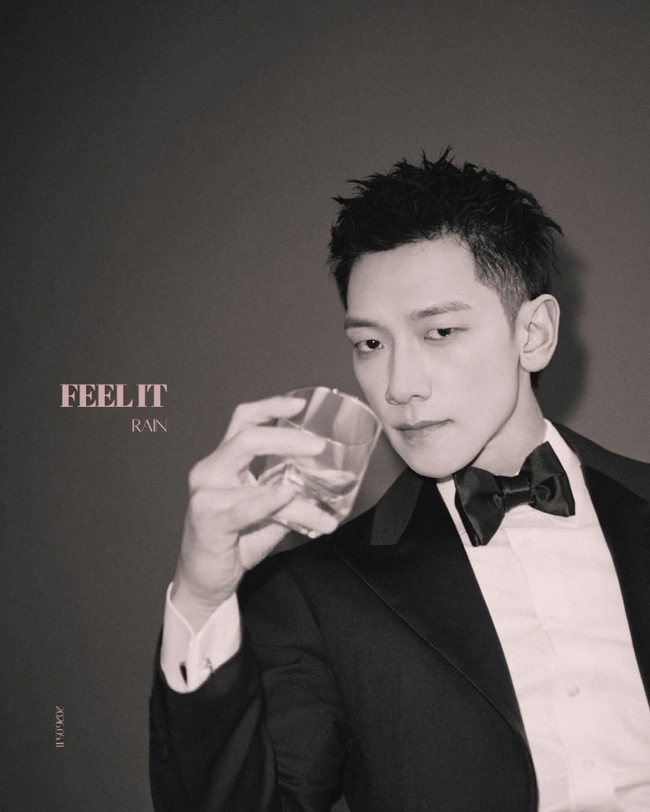 비(RAIN), 신곡 ‘FEEL IT (너야)’ 티징 콘텐츠 속 독보적 아우라 - 손에 잡히는 뉴스 눈에 보이는 뉴스 - 뉴스엔