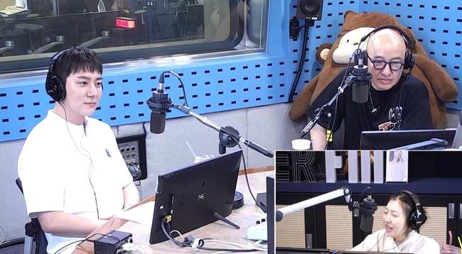 SBS �Ŀ�FM 12�ÿ� ������ ���̴� ���� ��� ȭ�� ĸó