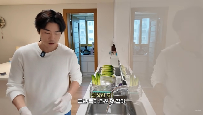 ¡®±è°¿ì KIMKANGWOO¡¯ ¿µ»ó ĸó