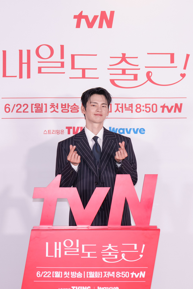 ����=tvN ����
