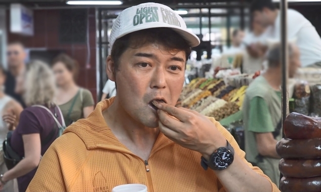 전현무, 29시간 초압축 해외여행 도전…현지서 팬미팅까지