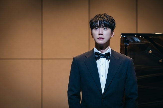 tvN ‘포핸즈’ 제공