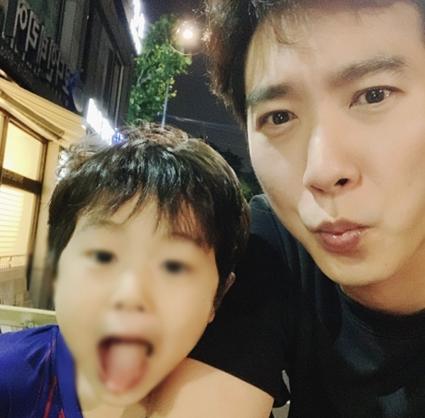 고지용 아들 승재 군 SNS 개설…부모 간 면접교섭 갈등 지속