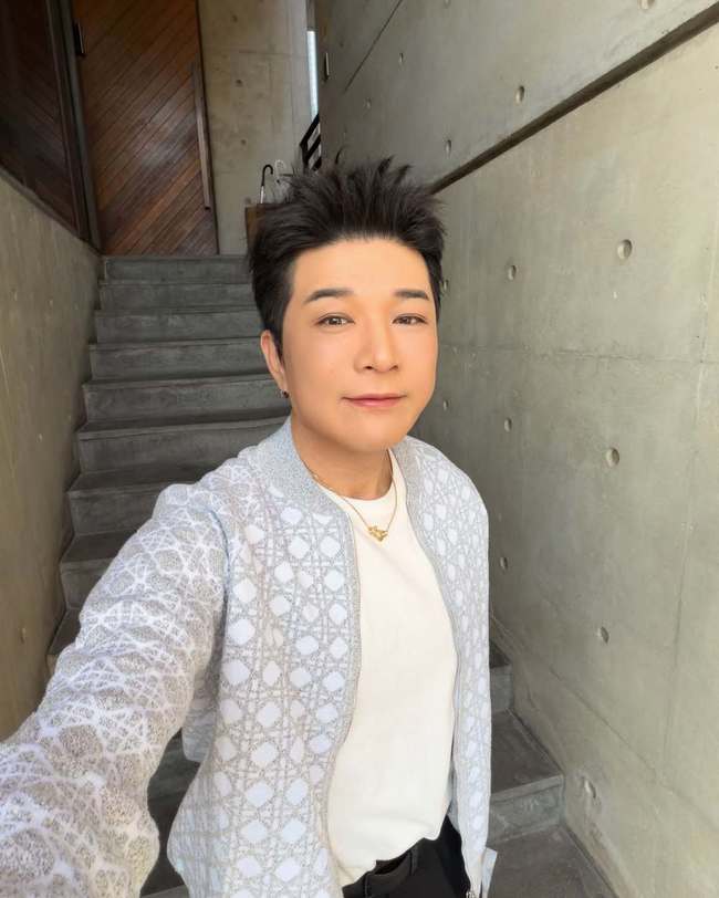 신동, 37kg 감량 후 ‘AI 아닌 진짜 나’ 공개