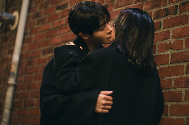 추영우·김소현, 엇갈리는 감정 속 관계 변화…‘연애박사’ 시청 사로잡아