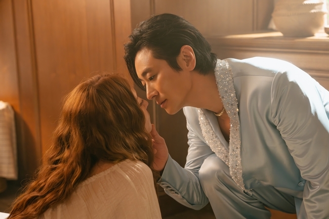 '재혼 황후', 신민아·주지훈·이세영, 황실의 복잡한 감정 공개