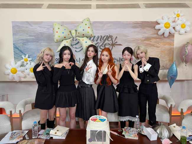 NMIXX, 신곡 발매와 함께 멜론 톱100 5위…팬들과 소통하는 컴백 활동 시작